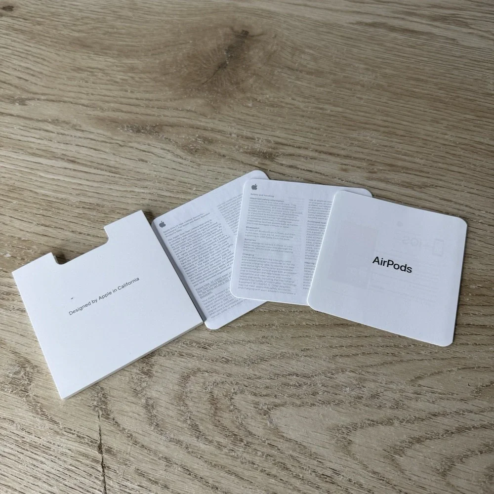 EMPTY BOX - Apple Airpods - Inner Packaging - Manuals - Charging Cord‎ MVTN2AMJA